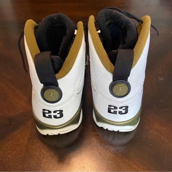 Nike Air Jordan 9 Retro Statue 2015 302370-109 IX White/Black/Green Size 11 - Picture 5 of 9